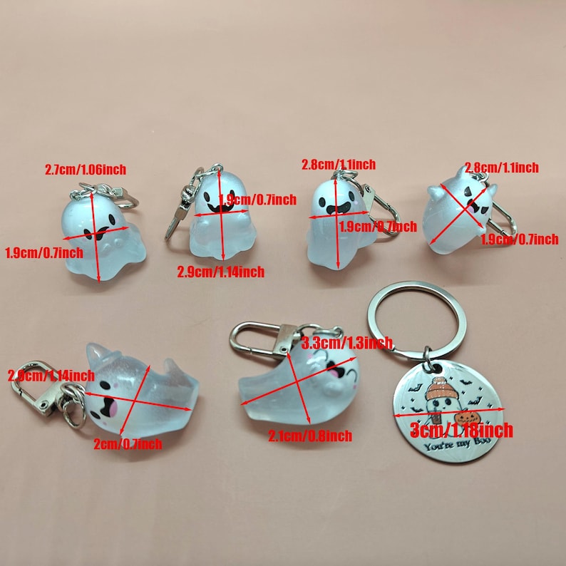 Three-dimensional Ghost Keychain,Personalized Halloween Keychain,Cute Ghost Keychain for Women,Spooky Ghost Gift,Halloween Accessories
